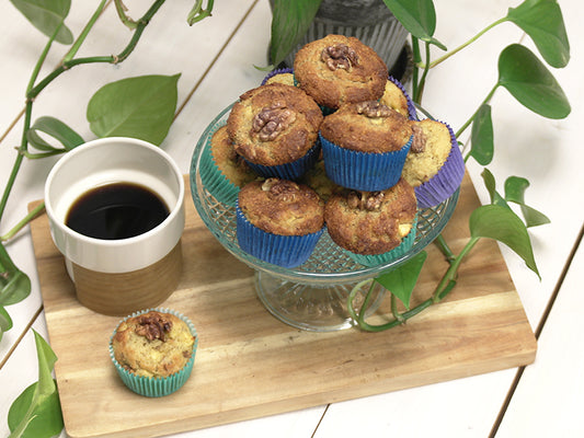 Ketogenic apple-walnut muffins served with black coffee