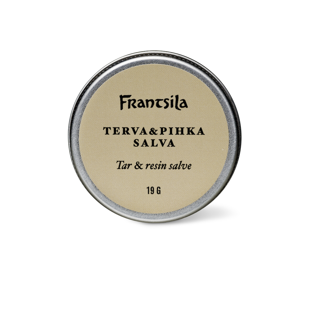 Eine runde Dose mit der Aufschrift „Frantsila Tar & Resin Salve“ von Frantsila, 19 g, bekannt für ihre hautreizlindernde Wirkung, abgebildet vor einem schlichten weißen Hintergrund.