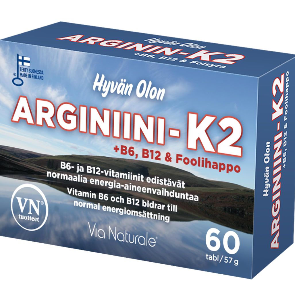 Blaue Schachtel Via Naturale Arginin & Vitamin K2 Nahrungsergänzungsmittel mit 60 Tabletten mit Arginin und den Vitaminen B6, B12, Folsäure und K2 zur Unterstützung von Homocystein; Verpackung auf Finnisch und Schwedisch.