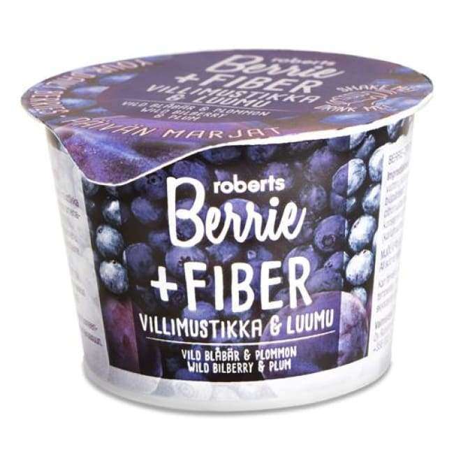Ein Behälter mit Roberts Berrie Berrie+ Fiber Wild Bilberry & Plum Joghurt, mit nordischen Superbeeren, Produktinformationen auf Englisch und Finnisch und Heidelbeerabbildungen auf dem Deckel und den Seiten. Genießen Sie dieses ballaststoffreiche Getränk!.