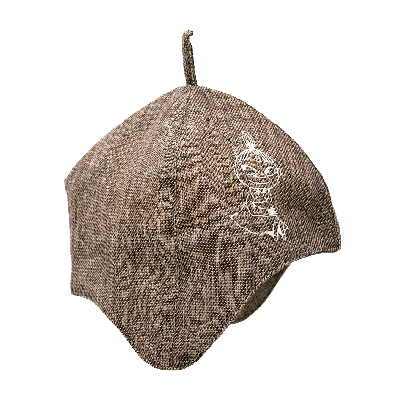 Der Emendo Kleine My Saunahut von Emendo ist ein brauner Leinen-Baumwollhut mit kleinem Stiel und einem weißen Umriss der lächelnden Zeichentrickfigur Kleine My an der Seite.