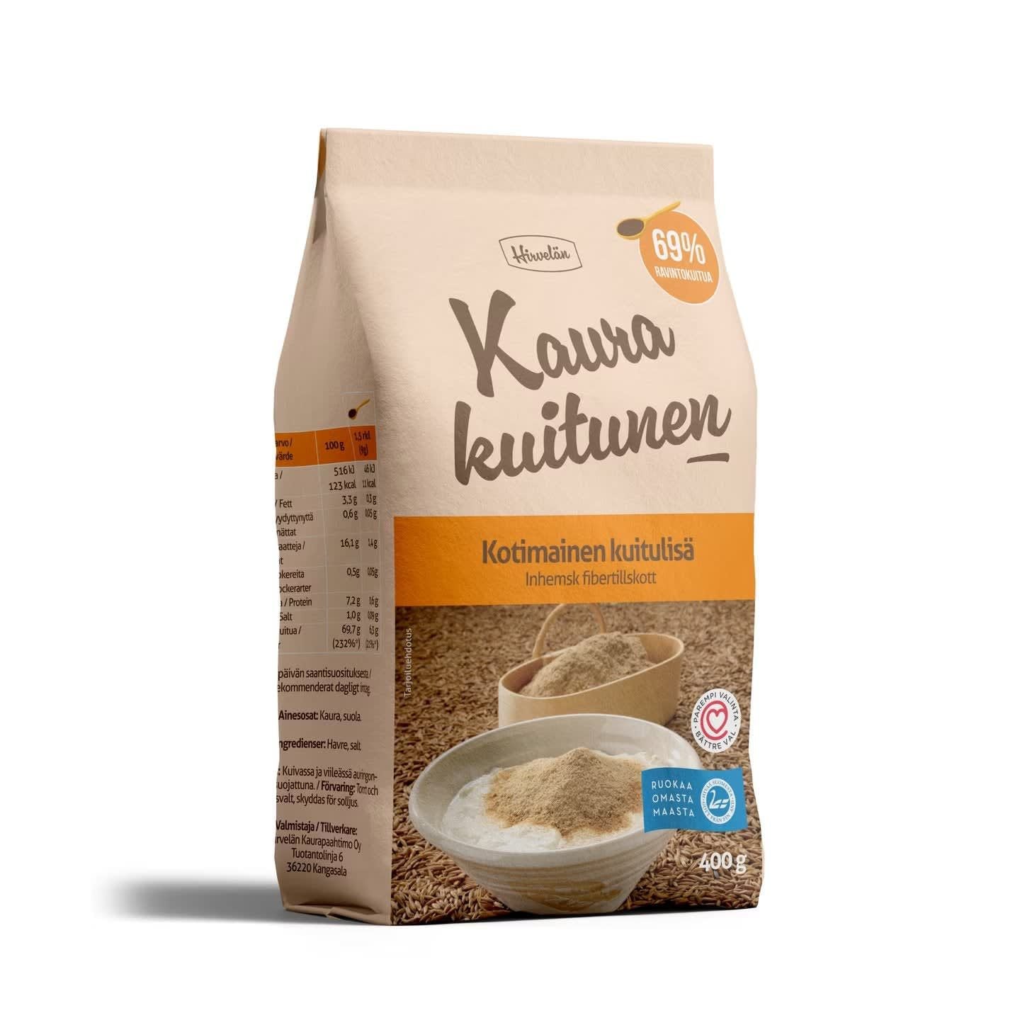 Eine Packung Hirvelän Oat Fiber, ein glutenfreies finnisches 400-g-Ergänzungsmittel mit 69 % Ballaststoffen, zeigt auf der Vorderseite ein Bild von Haferfasern und einen überwiegend finnischen Text. Marke: Hirvelän.