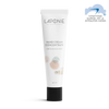 Eine weiße Tube Laponie of Scandinavia Hand Cream Concentrate (Best before 31.01.2026), 40 ml, für trockene und raue Haut steht aufrecht. Diese vegane, parfümfreie Creme trägt oben rechts ein blaues Allergieetikett.
