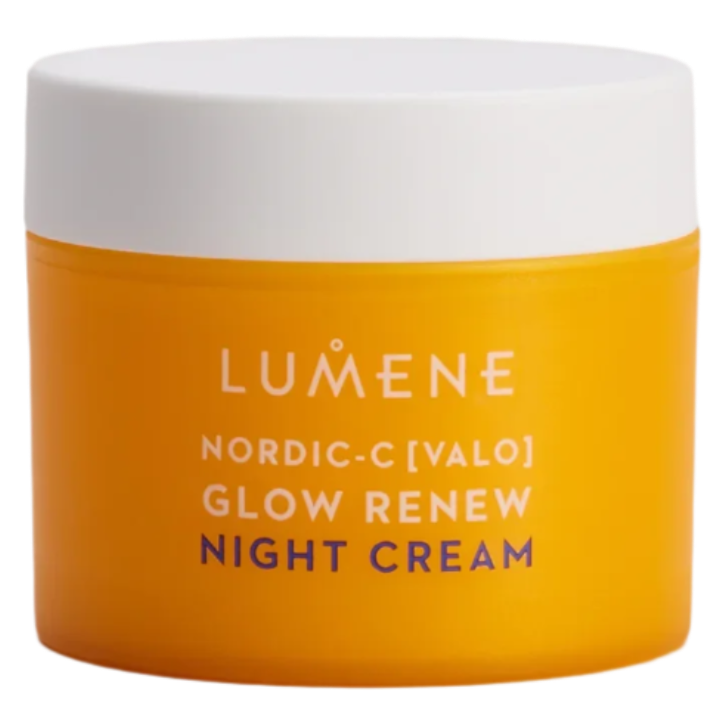 Ein gelber Tiegel mit weißem Deckel mit der Aufschrift Lumene Nordic-C Glow Renew Night Cream, angereichert mit Vitamin C für strahlende Haut. Der Produktname erscheint in weißer und lila Schrift auf der Vorderseite des Lumene-Behälters.