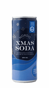 Die blaue 250-ml-Dose von Poikain Parhaat Nordic Berries & More Xmas Soda ist mit Schneeflocken und Sternen verziert und enthält einen finnischen und englischen Text, der finnischen Beerensaft, Vanille und klassische Weihnachtsaromen hervorhebt.