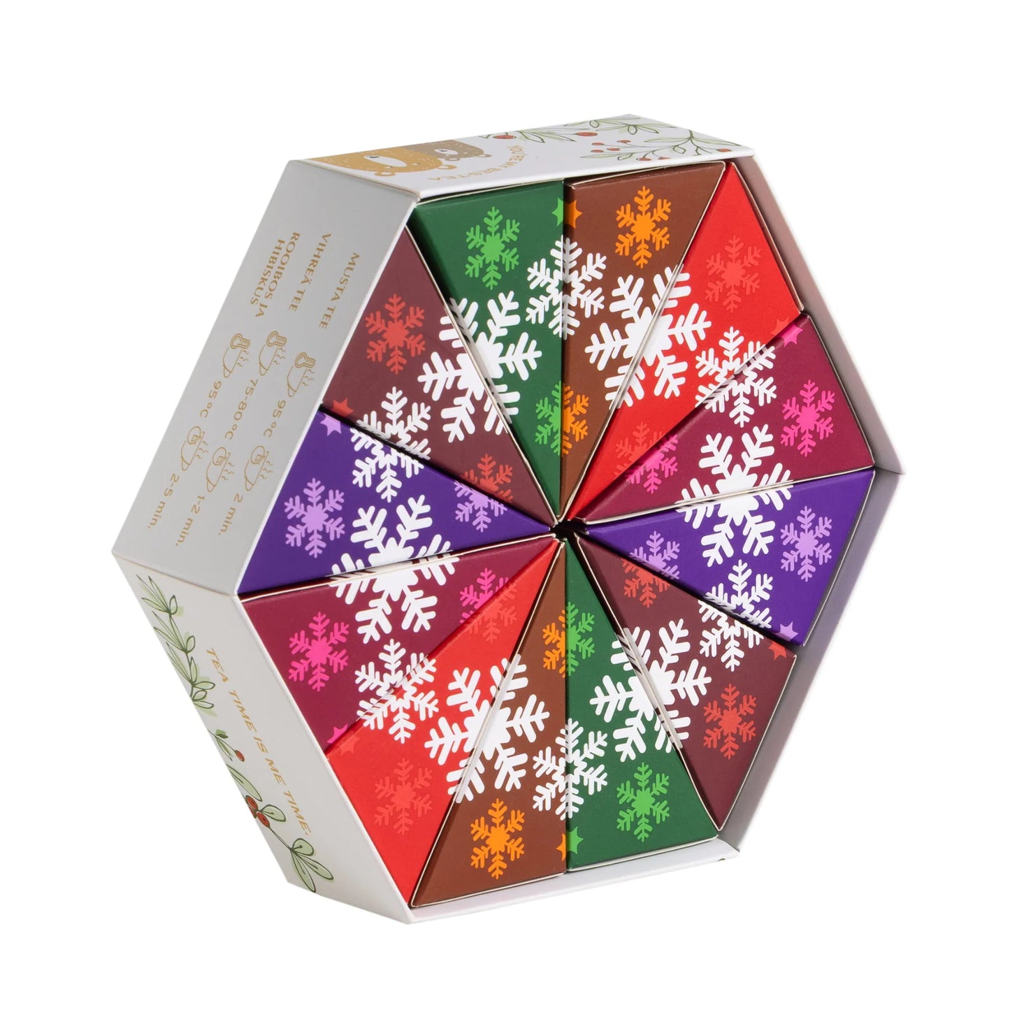 Die Nordqvist Winter Tea Collection von Nordqvist kommt in einer sechseckigen Schachtel mit roten, orangefarbenen, grünen und violetten Dreiecken, die mit weißen Schneeflocken verziert sind. Das weihnachtliche Set ist teilweise geöffnet, um den Inhalt zu enthüllen.