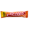 Ein orangefarben verpackter Nosht Jollos Energy Chews-Riegel trägt die fettgedruckte weiße und rosafarbene Aufschrift "Appelsiini Tyrni" und "Vahtikarkki" - ideal für Ausdauersportarten oder als schmackhafter Energieschub.
