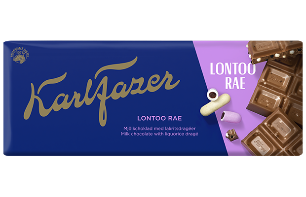 La barretta di cioccolato al latte Fazer London Drops di Fazer è composta da cioccolato al latte finlandese con confetti alla liquirizia, confezionata in un involucro blu e viola con scritte dorate.