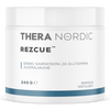 Confezione bianca di THERA Nordic Rezcue Drink Powder con dettagli blu, etichettata con zinco, carnosina e glutammina per il supporto intestinale. Peso netto: 240 g. Marca: THERA Nordic.